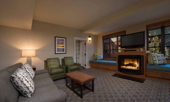 Stateline Apartment | Weekend 2-bedroom, Celebrity Golf Championship, Grande Residence Lake Tahoe