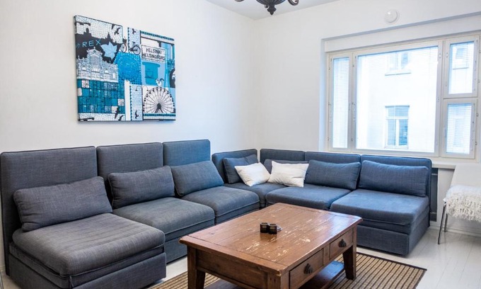 Punavuori Apartment | WeHost Merimiehenkatu 39