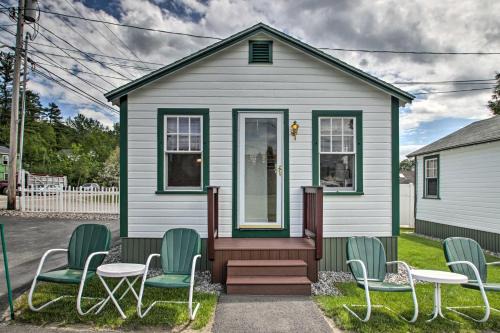 Laconia House | Weirs Channel Cottage with Beach Access!
