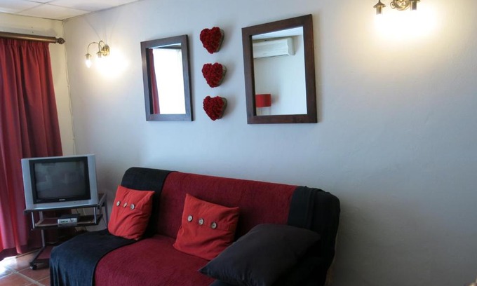 Bloemfontein Apartment | Welcome to A Cherry Lane Self Catering and B&B