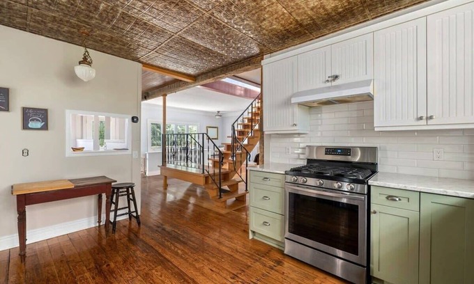 Bloomfield House | Welcome to Golden Field Farmhouse!