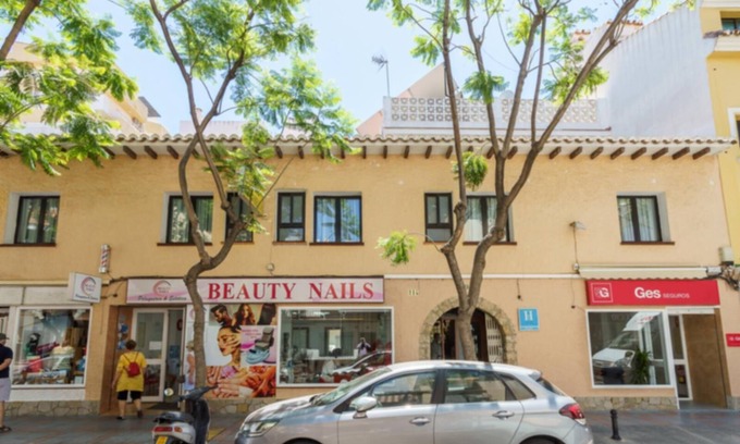Fuengirola Hostel | Welcome to Hostal Costabella!