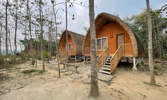 Meghauli Ski Chalet | Welcome to Nepal Himalayan Paulownia Resort and enjoy with close to the nature