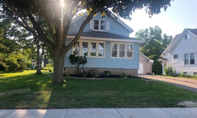 Oshkosh House | Welcome to Our Home in Oshkosh – “Close to Everything, Cozy and Full of Heart”