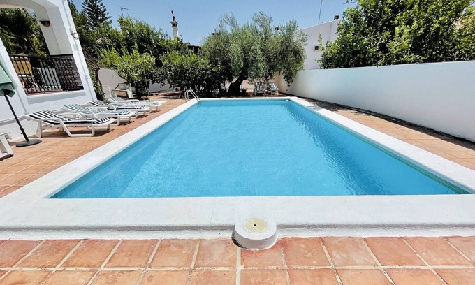 Coin Villa | WELCOME TO PARADISE