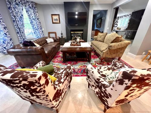 Wallkill Villa | Welcome to the Hudson Valley!