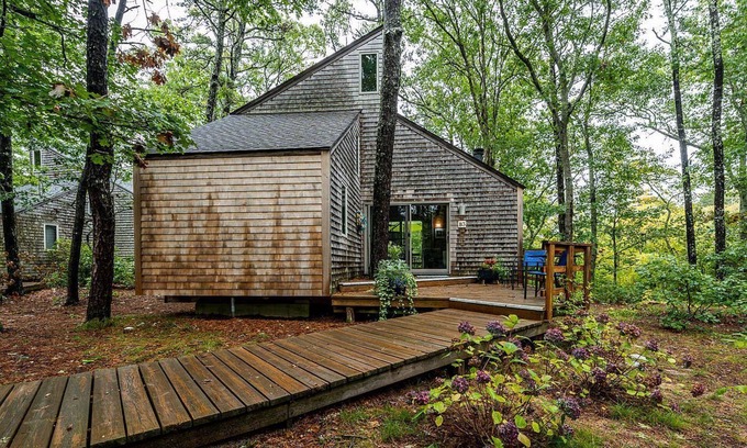 Wellfleet Cottage | Welcome to Wellfleet! Classically Modern, Woodsy and Serene.