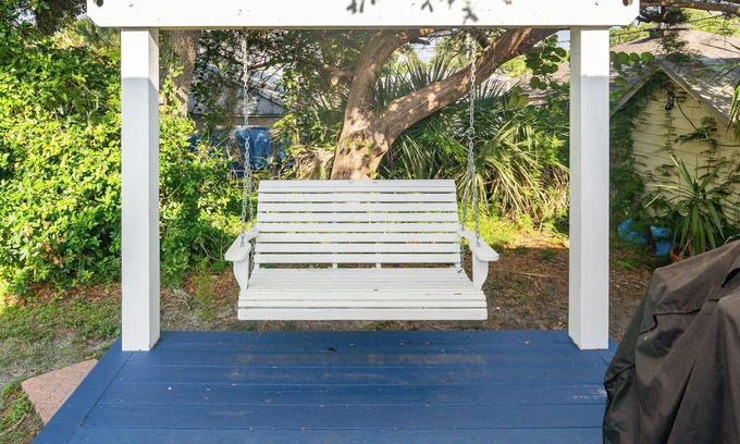 Driggers House | Welcome to your ideal beachside rental in the heart of New Smyrna Beach! .