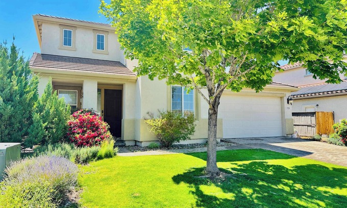 Reno House | Welcoming Scenic Haven/Sleeps 18