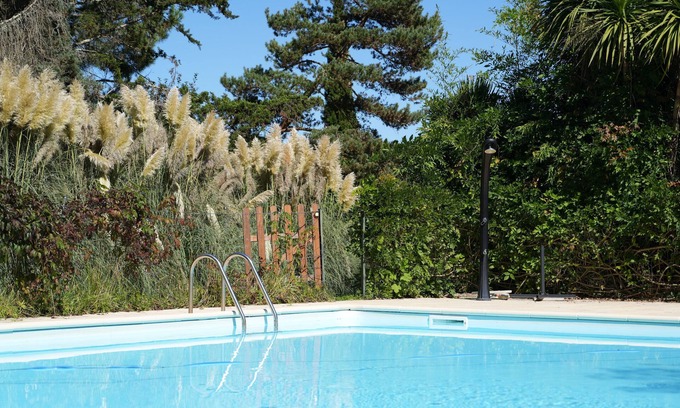 Meilhan Villa | Wellness villa in the countryside with saltwater pool and sauna