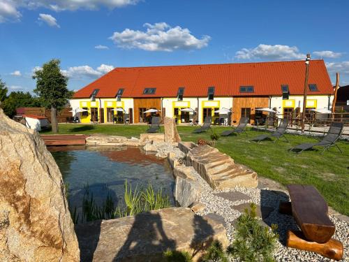 Dynin Apartment | Wellness zoo apartmány Lhota