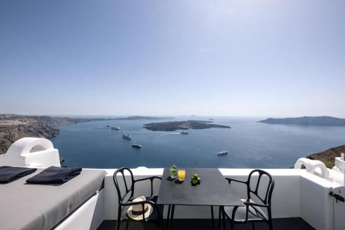 Imerovigli Villa | WeSense Santorini by Caldera Houses
