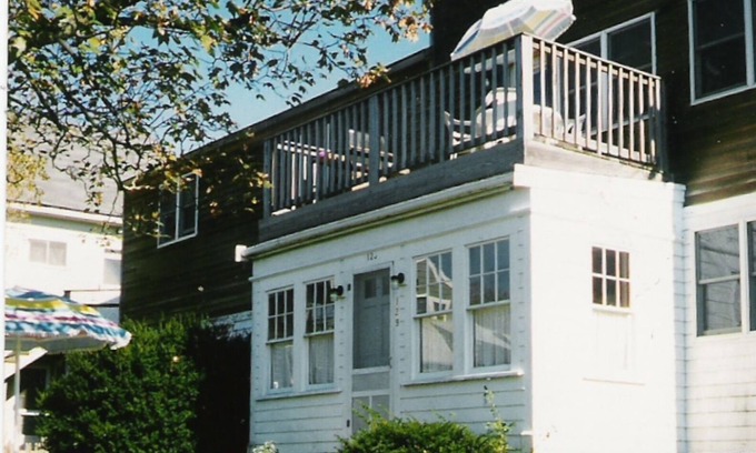 Provincetown Apartment | West End 129 Commercial Street - Unit #2