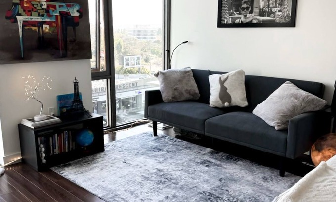 Beverly Grove Apartment | West Hollywood - Elite High Rise Living