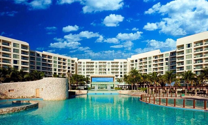 La Isla Resort | Westin Lagunamar Ocean Resort in Cancún