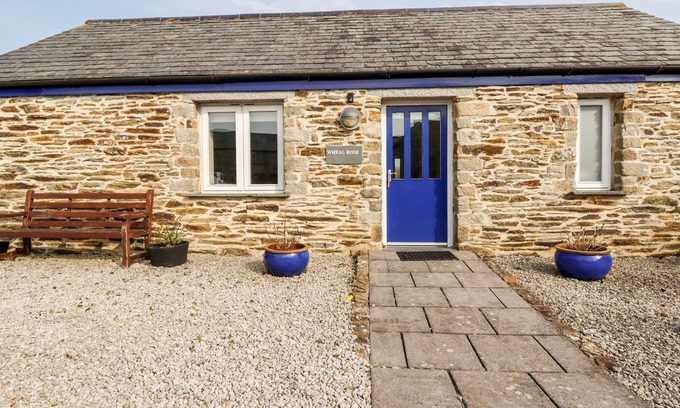 Newquay Cottage | WHEAL ROSE, character holiday cottage in St Newlyn East