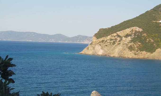 Skopelos Apartment | Where the sea meets the sky 3 , studiosmilos-skopelos