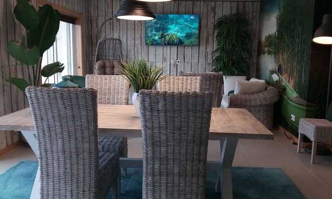 Barra Apartment | Wherry Green Guest House (BAR BEACH) ❤