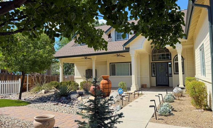 Prescott House | Whisper Ridge-Your Dream Getaway!