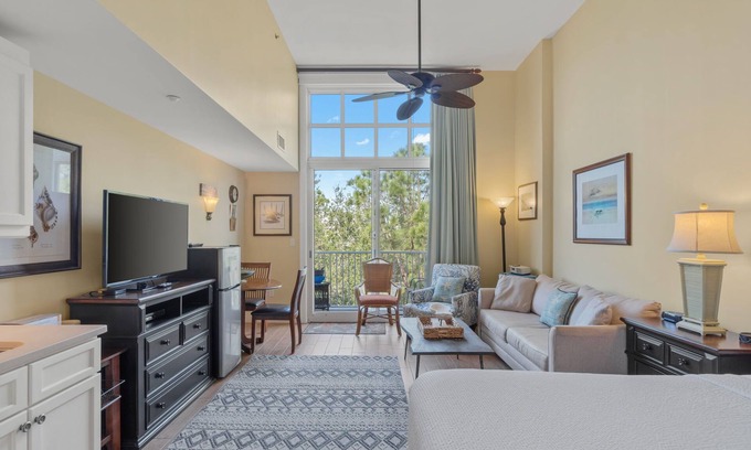 Baytowne Wharf Condo | "Whispering Palms" #3501 Sleeps 4