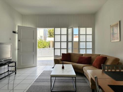 Aglantzia Apartment | White House Nicosia