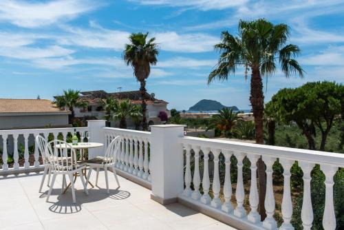 Agios Sostis Apartment | White Lotus Loft