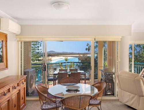 Forster Apartment | Whitesands 301 - linen not included