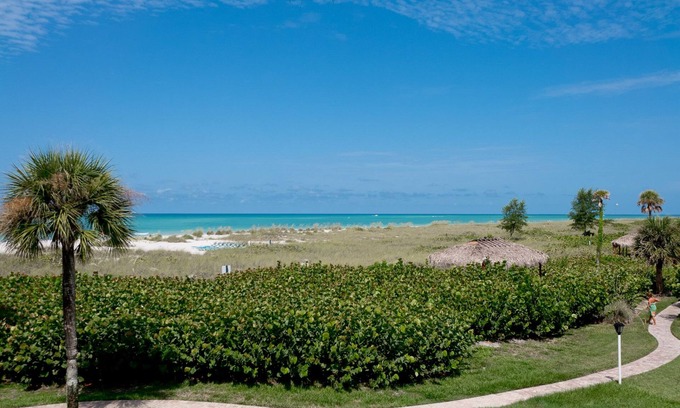 Whitney Beach Condo | Whitney Beach Gulfside With Balcony! 30 day lease but real occupancy negotiable.