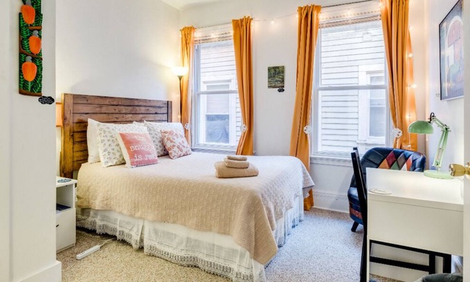 New Haven Apartment | Whole Apartment. Private. Walk to Yale and Downtown