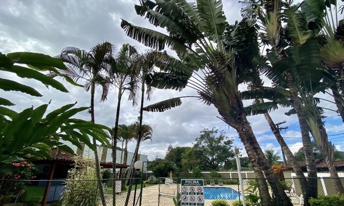 Mangueira House | Whole house in a gated community with swimming pool in Paraty!