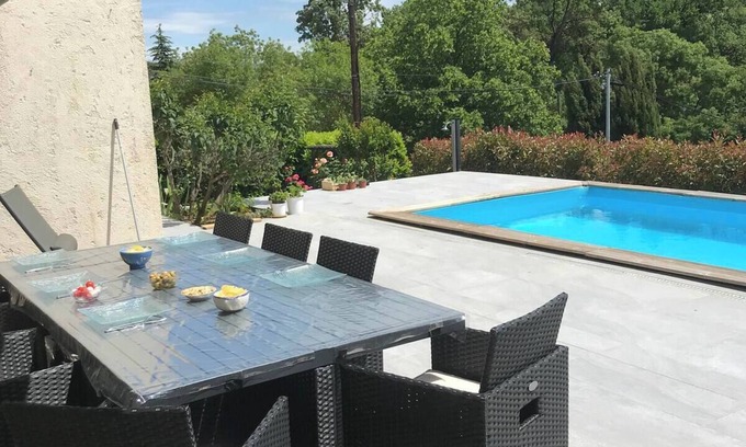 Valbonne House | Whole house with swimming pool and garden in Valbonne from June 28th to July 13th