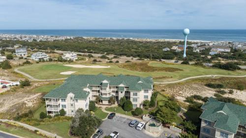 Corolla Apartment | Wicked Fun at Windswept Ridge by KEES Vacations