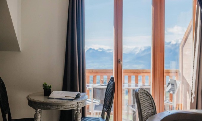 Les Orres Apartment | Wifi, 200m from ski slopes, fitness, swimming pool, terrace, balcony, parking, tv, 40m², Les Orres