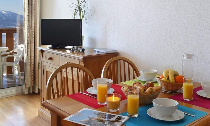 Font-Romeu-Odeillo-Via Apartment | Wifi, fitness, swimming pool, terrace, parking, ski locker, 40m², Font Romeu