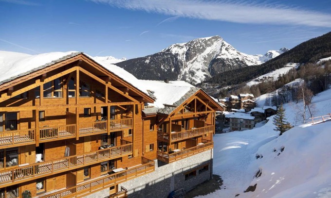 Sainte-Foy-Tarentaise Apartment | Wifi, ski-in/ski-out & foot of the slopes, fitness, swimming pool, tv, ski locker, 30m²