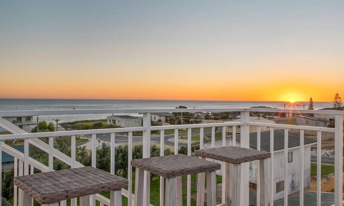 Ledge Point House | Wildwood, ocean views to the horizon