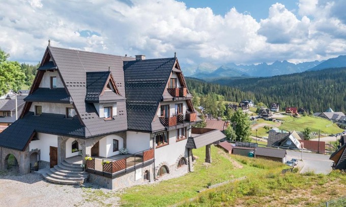 Bukowina Tatrzanska House | Willa Rzoz