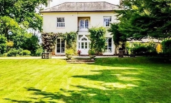 Bromsash House | Willow House - Birch Stays (New Home)