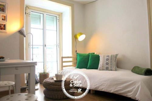 Encarnacao Apartment | Window to Lisboa III