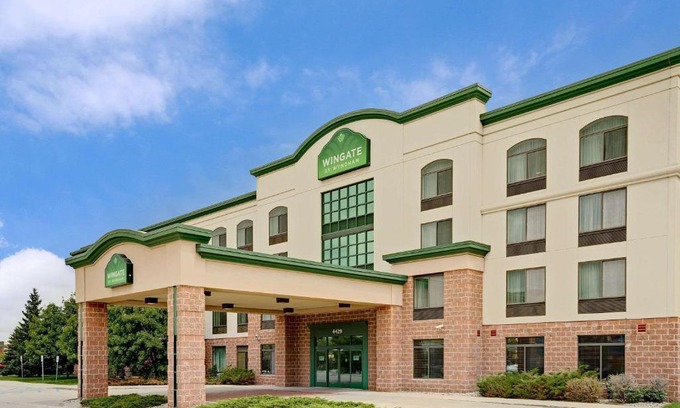 Fargo Hotel | Wingate by Wyndham Fargo
