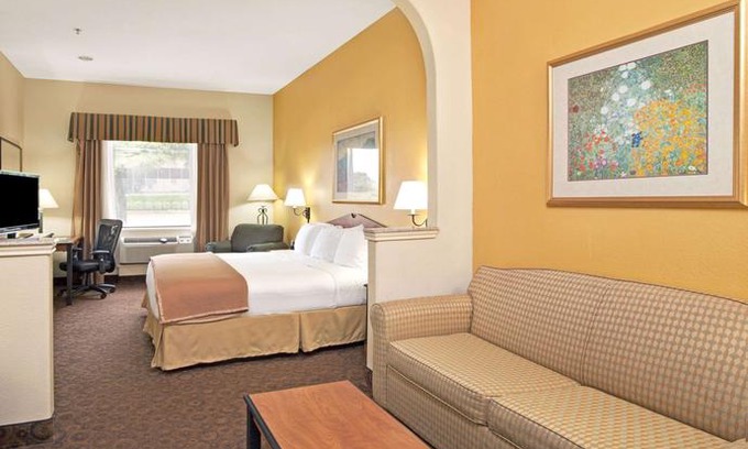 Aldine Hotel | Wingate By Wyndham Houston Bush Intercontinental Airport IAH