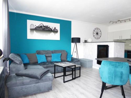 Winterberg Apartment | Winterberg Citylife Pool Sauna 5 Pers near Bikepark Wifi PS4 Netflix