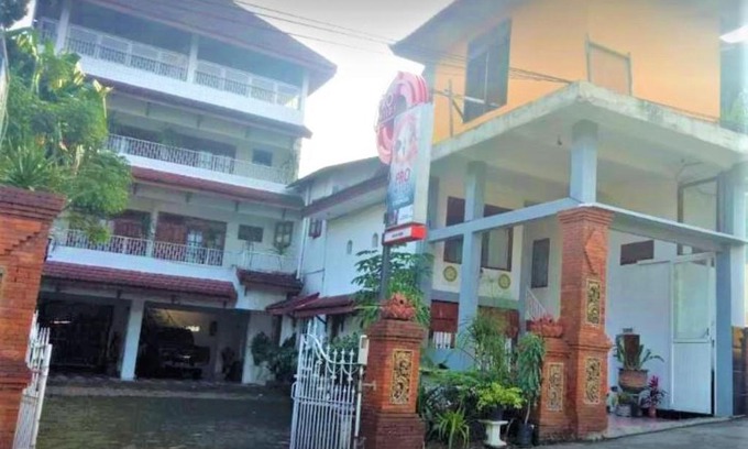 Pacet House | Wisma & Kantin Amanda