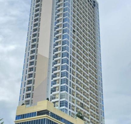 Lubuk Baja Apartment | Wiwi Formosa Residence -Triple bed-Balcony-Netflix