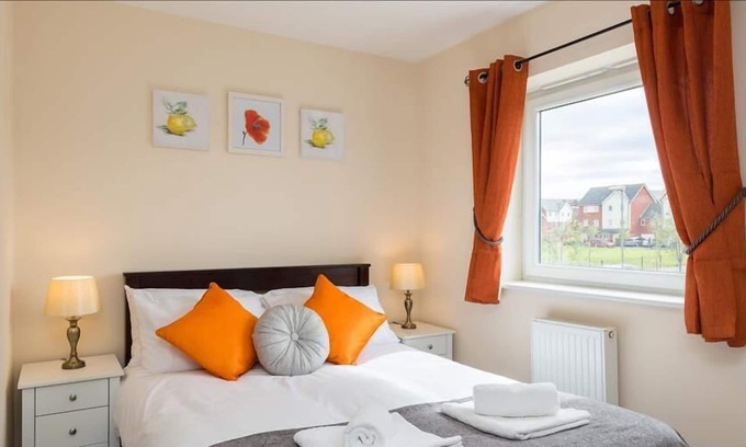 Wolverhampton Apartment | Wolverhampton City Stay I