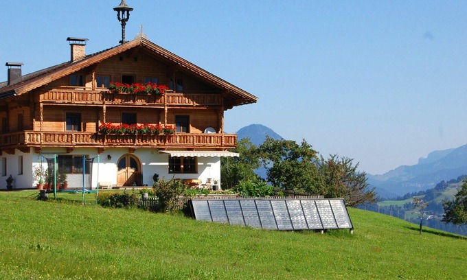 Hopfgarten im Brixental Villa | Wonderful villa for 6 guests with WIFI, TV, balcony, pets allowed and panoramic view