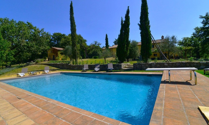 San Casciano dei Bagni Villa | Wonderful private villa for 10 people with WIFI, private pool, TV, patio, panoramic view and par.
