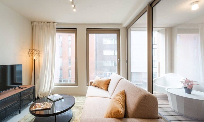 Sint-Andries Apartment | Wonderful 1BR apartment in Antwerp
