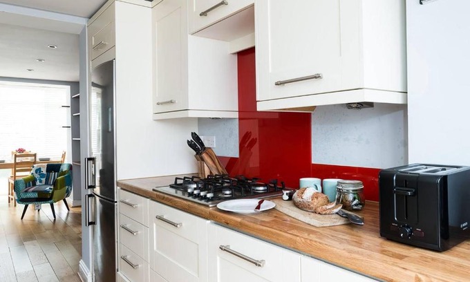 Walworth Apartment | Wonderful 2BR Duplex Flat in Kennington