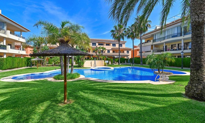 Platja de l'Arenal Apartment | Wonderful and nice apartment with communal pool in Javea, Costa Blanca, Spain for 6 persons